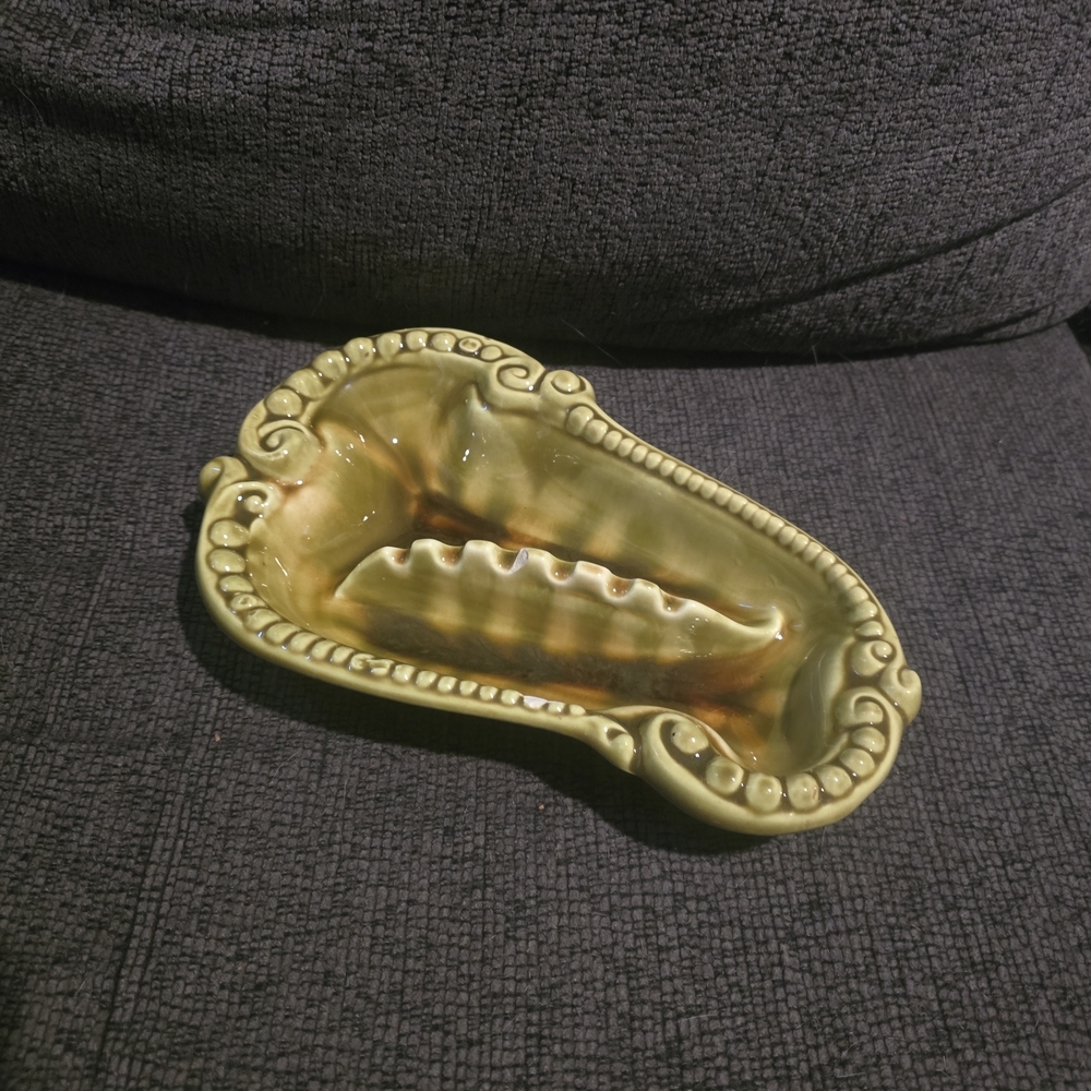 Vintage Mid-Century Modern Avocado Green Ceramic Ashtray USA